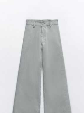 Zara High-Waist Wide Leg Cropped Jeans in Light Blue